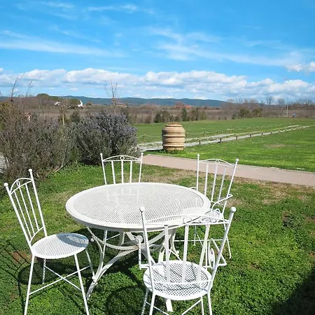 Country La Beccanina 151s * Le Case